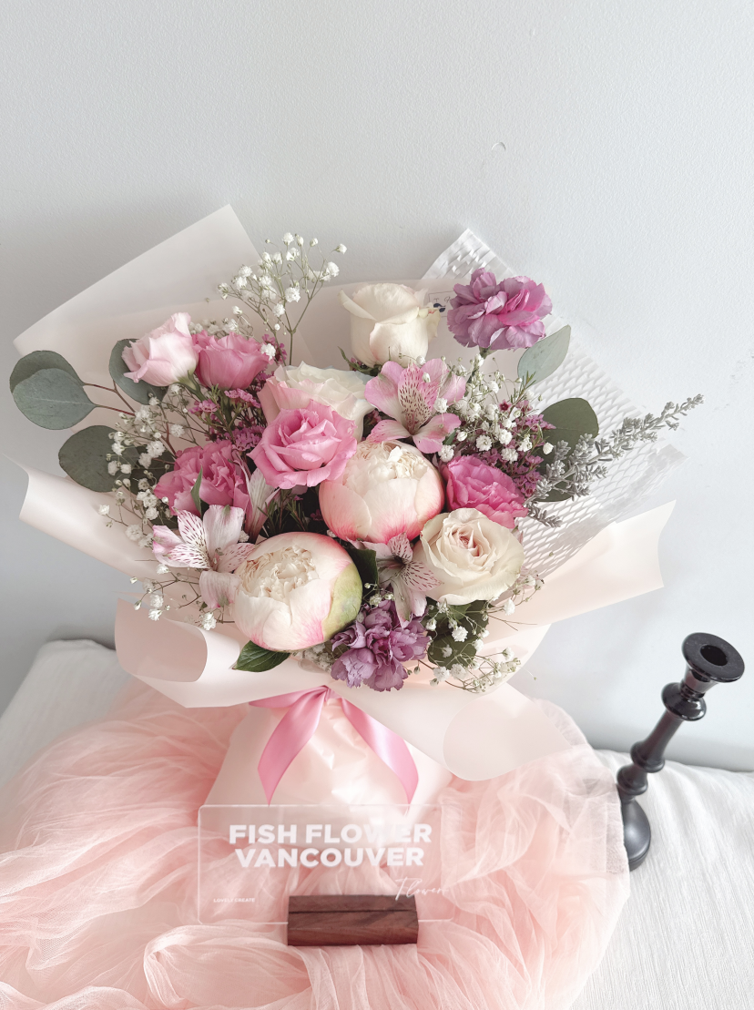 Cotton Bloom Pink Rose Bouquet