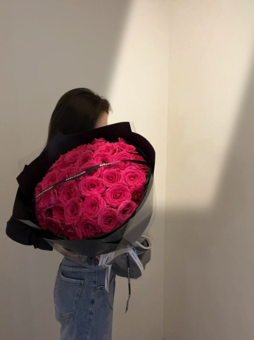 Floyd Rose Bouquet (21 to 99 roses)