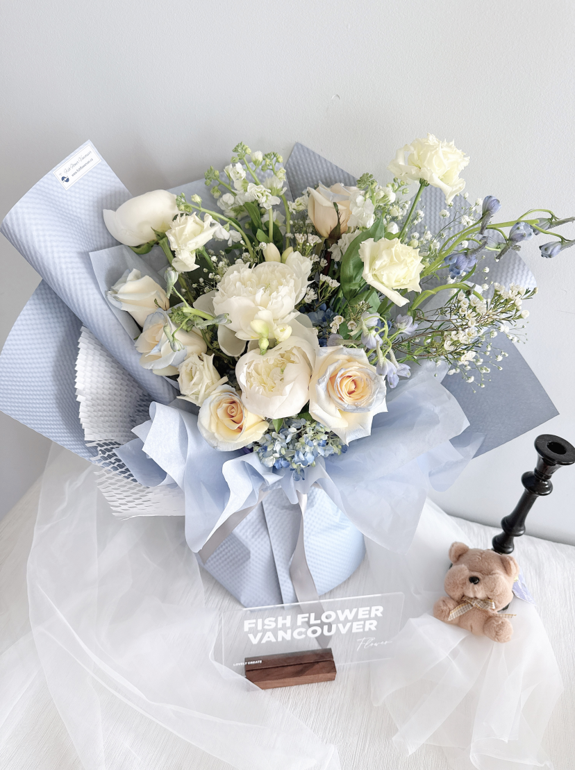 Sky Melody--Blue&White Floral Bouquet