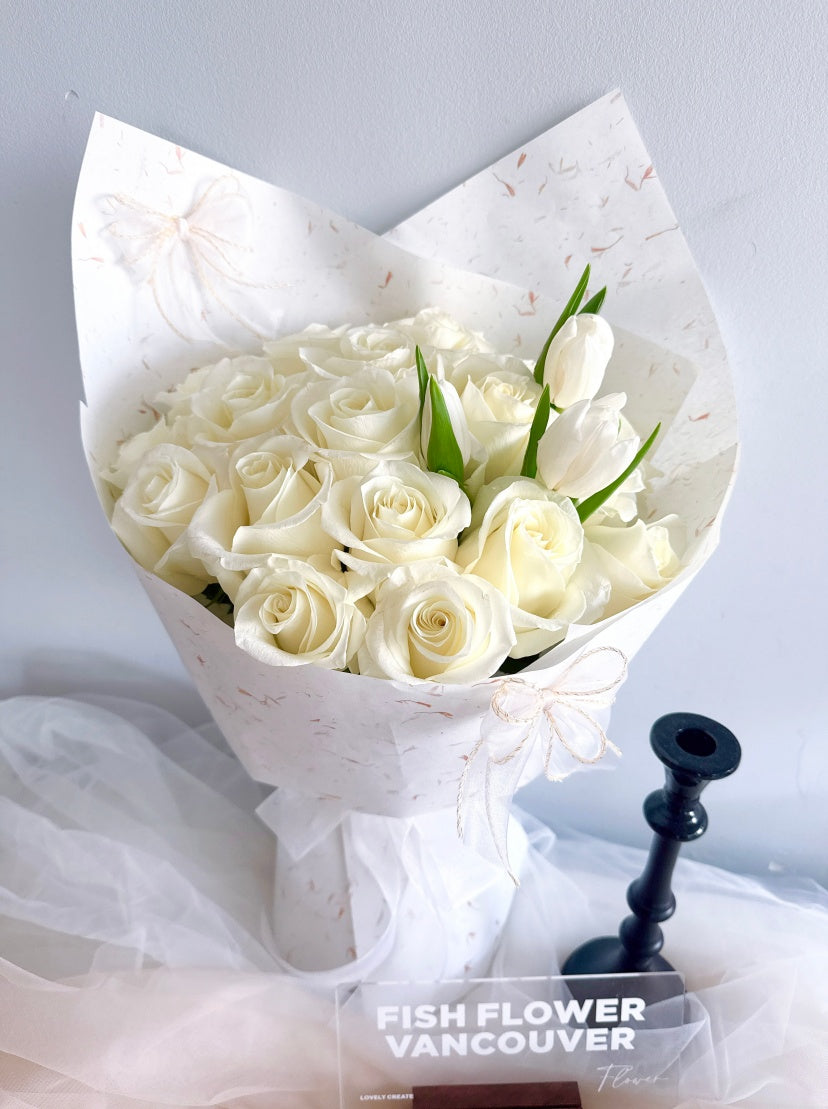 V Day ❤️ Romance Tulip & Rose Bouquet