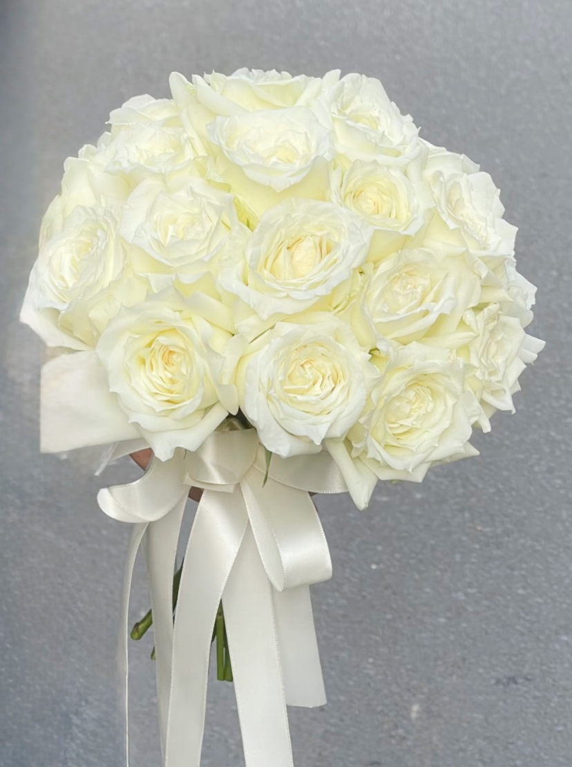 Timeless Bloom|Vancouver Bridal Bouquet