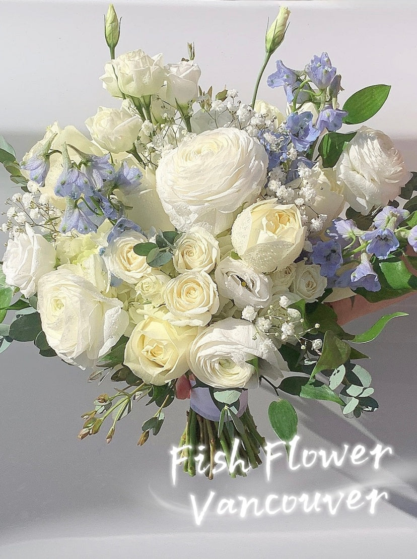 Winter lace |Vancouver Bridal Bouquet