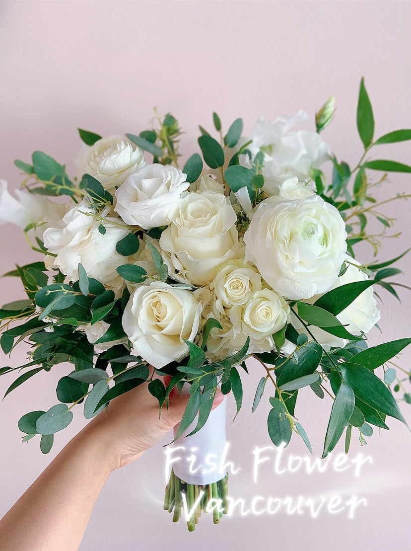 Pure White Grace|Vancouver Bridal Bouquet